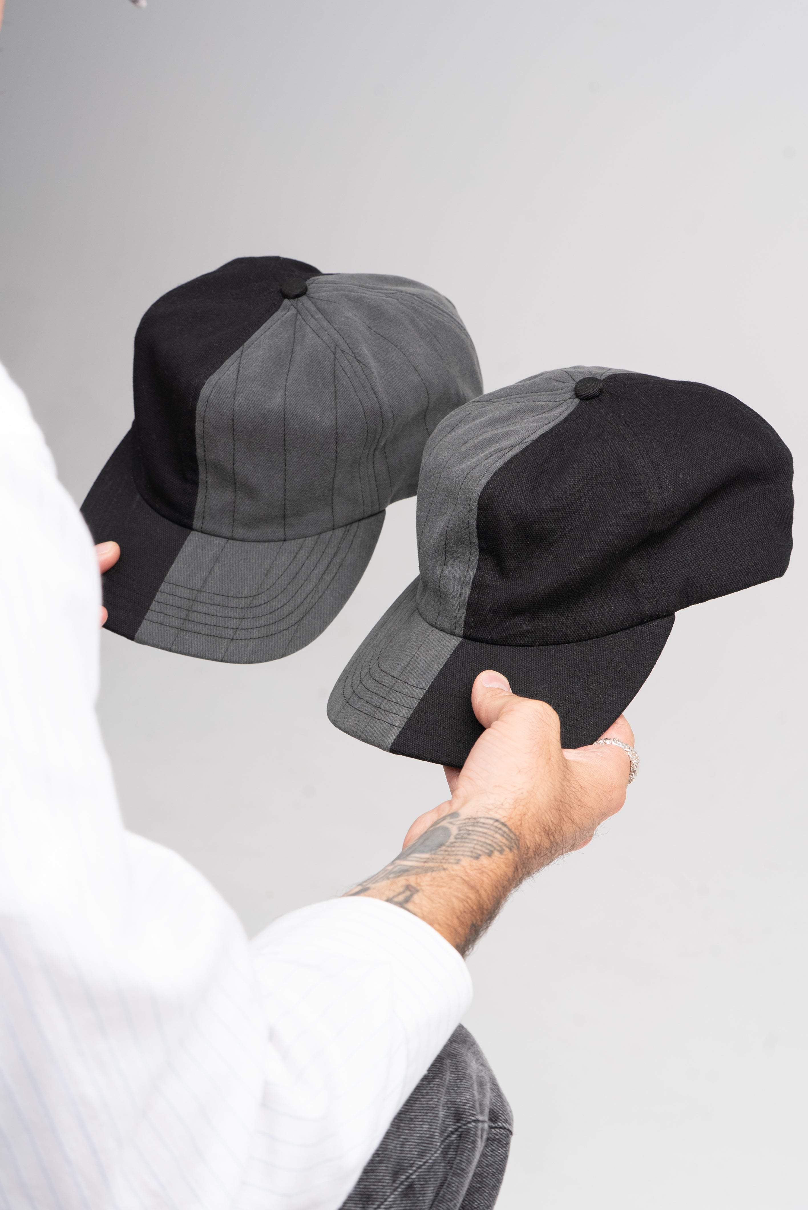 SPLIT PINSTRIPE ACE 6 PANEL - BLACK / CHARCOAL